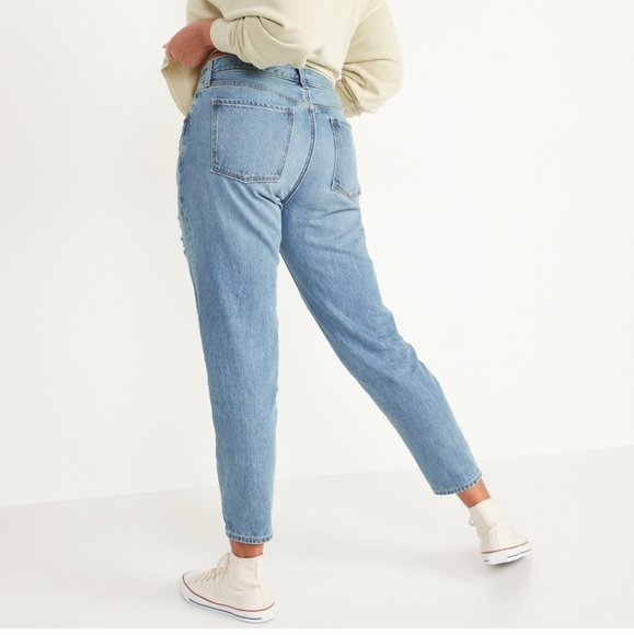 [Old Navy] Mid-Rise Buttom-Fly Slouchy Taper Ripped Non-Stretch Ankle Jeans - Picture 5 of 14